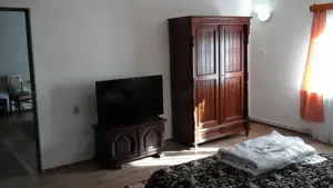 Apartament cu 2 camere la casa in Cristian - imagine 8