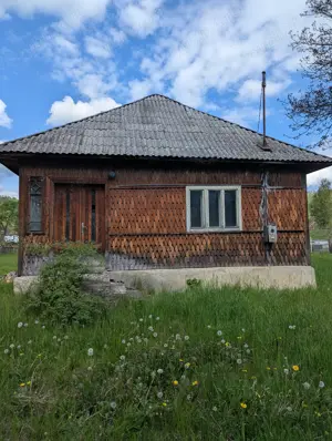 Vând casă și teren in comuna Moisei langa drumul principal DN 18 - imagine 3