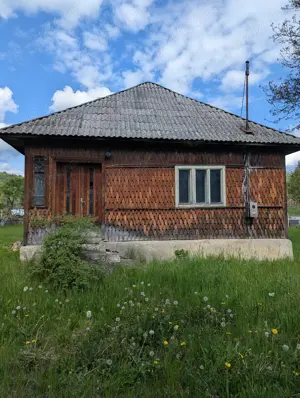 Vând casă și teren in comuna Moisei langa drumul principal DN 18 - imagine 7