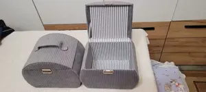 SET 2Cutii Cufere Organizator Obiecte Diverse(farduri bijuterii)-75LEI - imagine 2