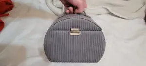 SET 2Cutii Cufere Organizator Obiecte Diverse(farduri bijuterii)-75LEI