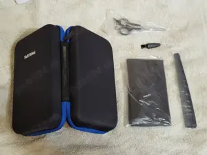 SET Philips tuns ras- Husa,foarfeca,pelerina,pieptene,periuta curatare - imagine 2