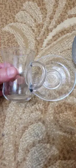 Set 6 cescute cu 6 farfurioare -25 LEI - imagine 2