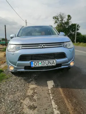 Mitsubishi Pehv 2014 - imagine 9