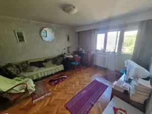 Apartament 2 camere decomandate, etaj 3, Zona Centrala - imagine 3