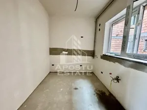 Apartament cu 2 camere, etaj intermediar, bucatarie inchisa, Giroc - imagine 4