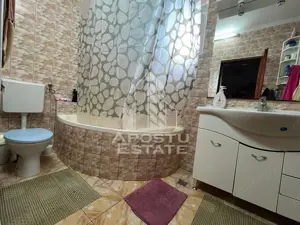 Casa individuala,3 camere, 2 bai, acces auto, garaj,teren 3182 mp - imagine 9