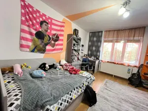 Casa individuala,3 camere, 2 bai, acces auto, garaj,teren 3182 mp - imagine 5