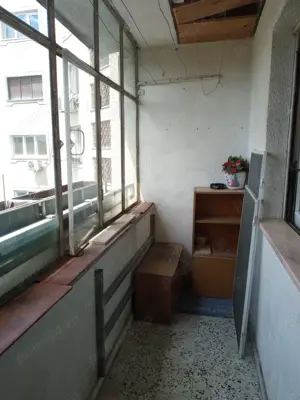 Inchiriez apatament 3 camere 2bai.zona Unirii, Rond Cosbuc,et.4din8 - imagine 5