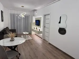 Regim hotelier Arad ( adora park )  - imagine 4