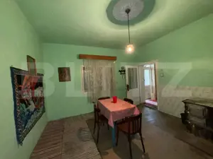 Casa de vanzare, cu 2 camere, 120 mp + teren de 1207 mp, zona Cărăstău - imagine 3