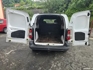 Autoutilitara Peugeot Partner - imagine 10