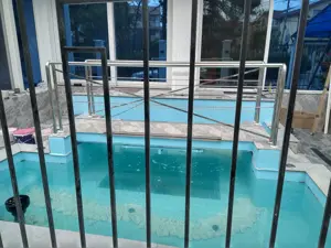 Execut lucrări de sudură si lăcătușerie. - imagine 4