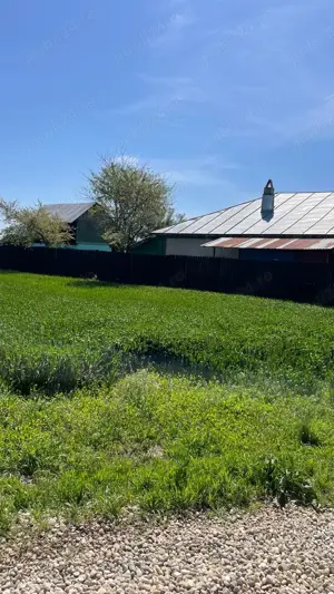 teren intravilan MIROSI  si teren extravilan 10 ha