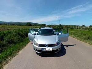 Volkswagen Golf VI   6 Variant Comfortline 1.6 TDI - imagine 4