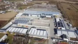 Vând  Închiriez hale industriale 300-600 mp