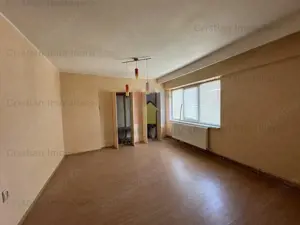 3 camere, Decomandat, etaj intermediar in bloc cu lift, Viziru 3 - imagine 2