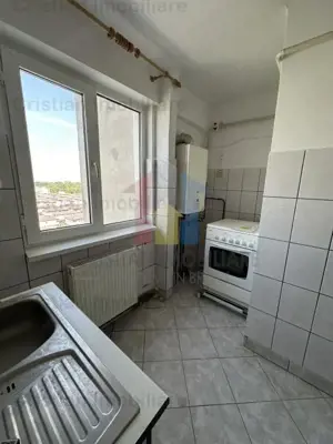 3 camere, Decomandat, etaj intermediar in bloc cu lift, Viziru 3 - imagine 4