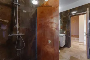 Casă de închiriat în Dumbrăvița – 4 dormitoare, 2 băi, Pădure | Com 0% - imagine 7