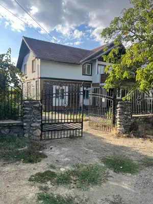 Casă Comuna Bălănești - imagine 2