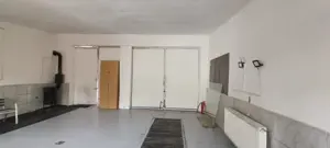 Garaj mare de închiriere zona Diego