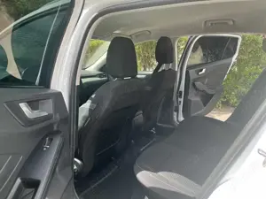 Ford Focus  - imagine 6