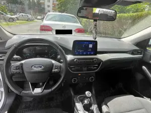 Ford Focus  - imagine 5