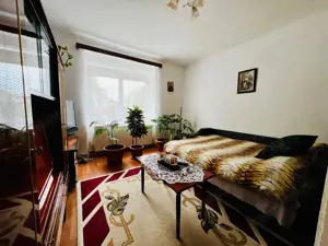 Casă individuală cu teren generos 900mp - Zona Bogdăneștilor