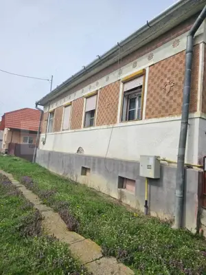 Casă bătrânească cu teren generos, în localitatea Dedrad – la 10 km de Reghin - imagine 4