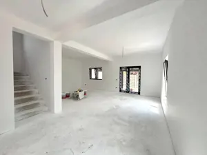 Casa individuala cu 4 camere - Zona Centrala - Utvin