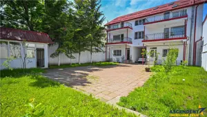 FILM 3D! Casa arhitectura flexibila:2 unitati,500mp teren,locuri parcare,Central, Brasov