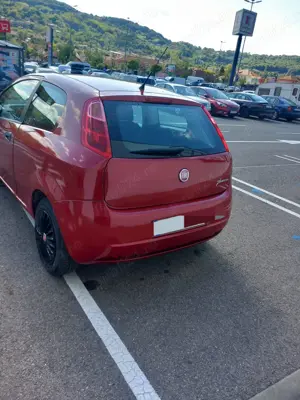 Vând Fiat Geande Punto, 1250 cm3, An 2010 - imagine 5
