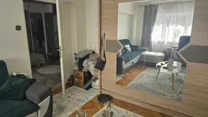 Vand apartament cu 2 camere decomandat in Deva, zona Eminescu (Profi), etaj 1, - imagine 3