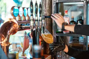 Vrem BARISTA și ospătar în echipă!