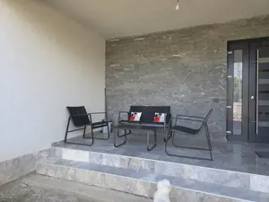 Vila intr-un peisaj idilic la 15 minute de capitala, pret imbatabil! - imagine 7