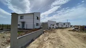 Comision 0%. Duplex spatios 120 mp. Panouri solare. 380 mp teren. La cheie - imagine 2