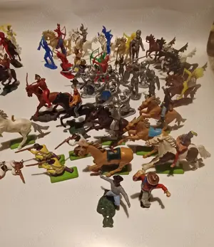 Cowboy si indieni de plastic de jucărie  - imagine 5