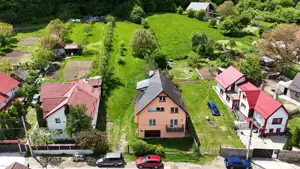 Comision 0 | Vila cu 7 camere | 1734 mp teren | Colonia 1 Mai | Vulcan