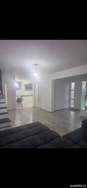 Vând casă P+M in Mereni