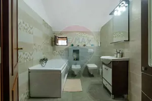 Casa Individuala - 330.000€ - 0% Comision - zona Simfoniei - imagine 18