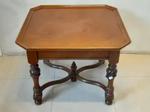 Masă laterală vintage din lemn   piesă de colecție