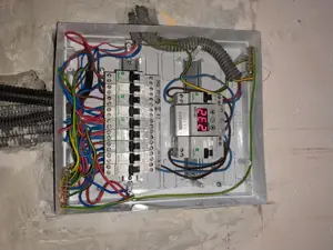 Executam instalații electrice de înaltă calitate 