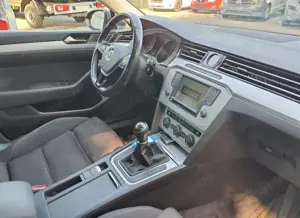 VW Passat 1.4 benzina-150 CP, an 2017, EURO 6, import Germania, Finanțare rate- Garanție 12 LUNI  - imagine 5