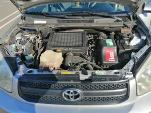 Toyota Rav 4 2006 ultima generație cu motor de 2 l - imagine 11