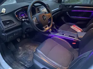 Vând urgent autoturism Renault Megan sedan - imagine 7