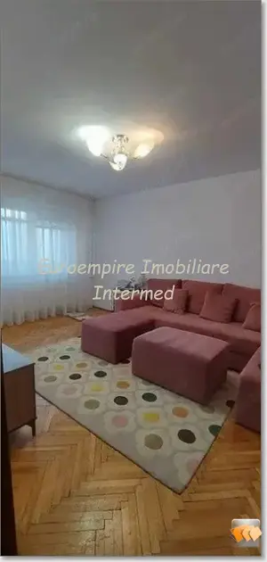 De vanzare apartament cu 3 camere, zona ICIL