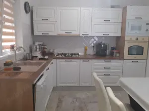 Vanzare Casa din boltari si caramida, mobilata si utilata, aproape str.Hipodrom cu str. Albinei. - imagine 4