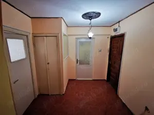 Apartament 3 camere, 70 mp, Str. Dunării   80.000   - imagine 2