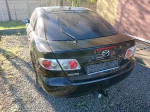 Dezmembrez vand Mazda 6 2.3 benzina an 2004 - imagine 5