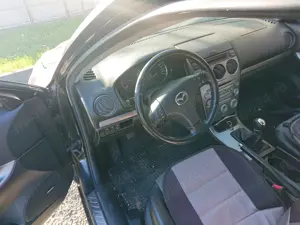 Dezmembrez vand Mazda 6 2.3 benzina an 2004 - imagine 3